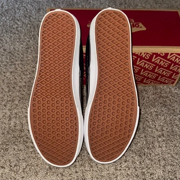 Vans Men's Black and White Slip-On Loafers - Picture 4 of 8